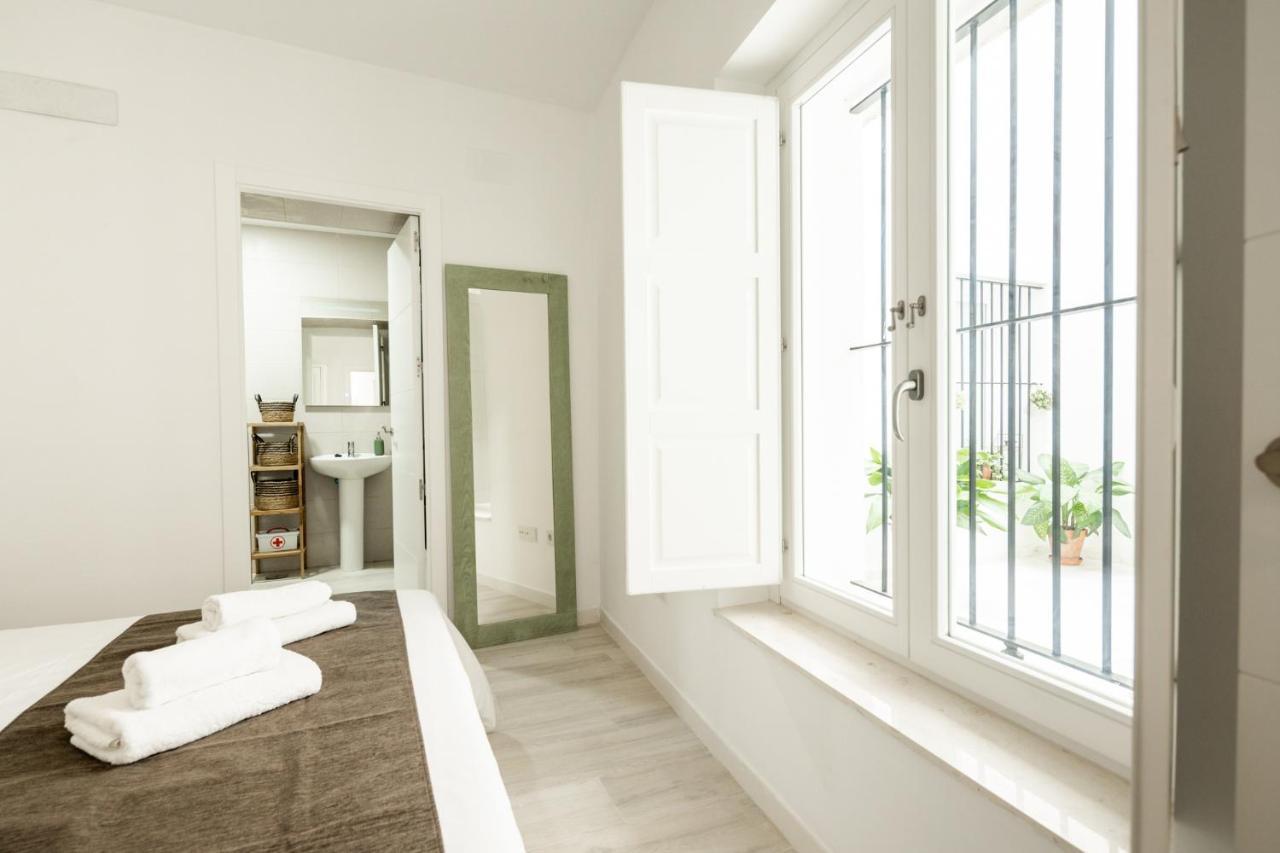 Apartamento Mucha Vida Little Apartments Cadiz Luaran gambar