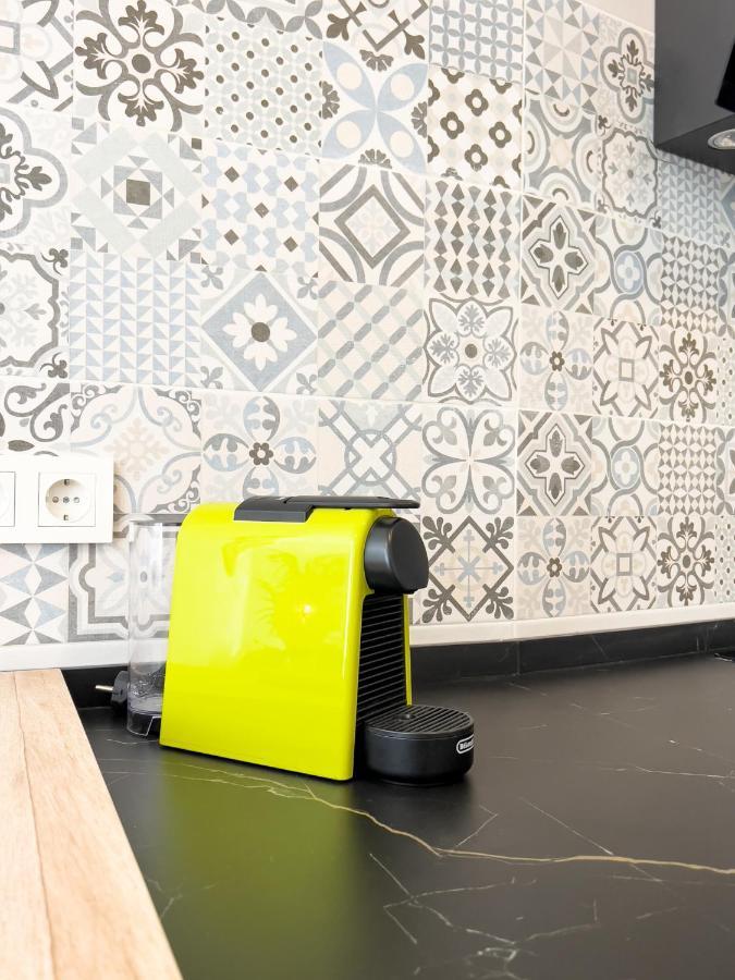 Apartamento Mucha Vida Little Apartments Cadiz Luaran gambar